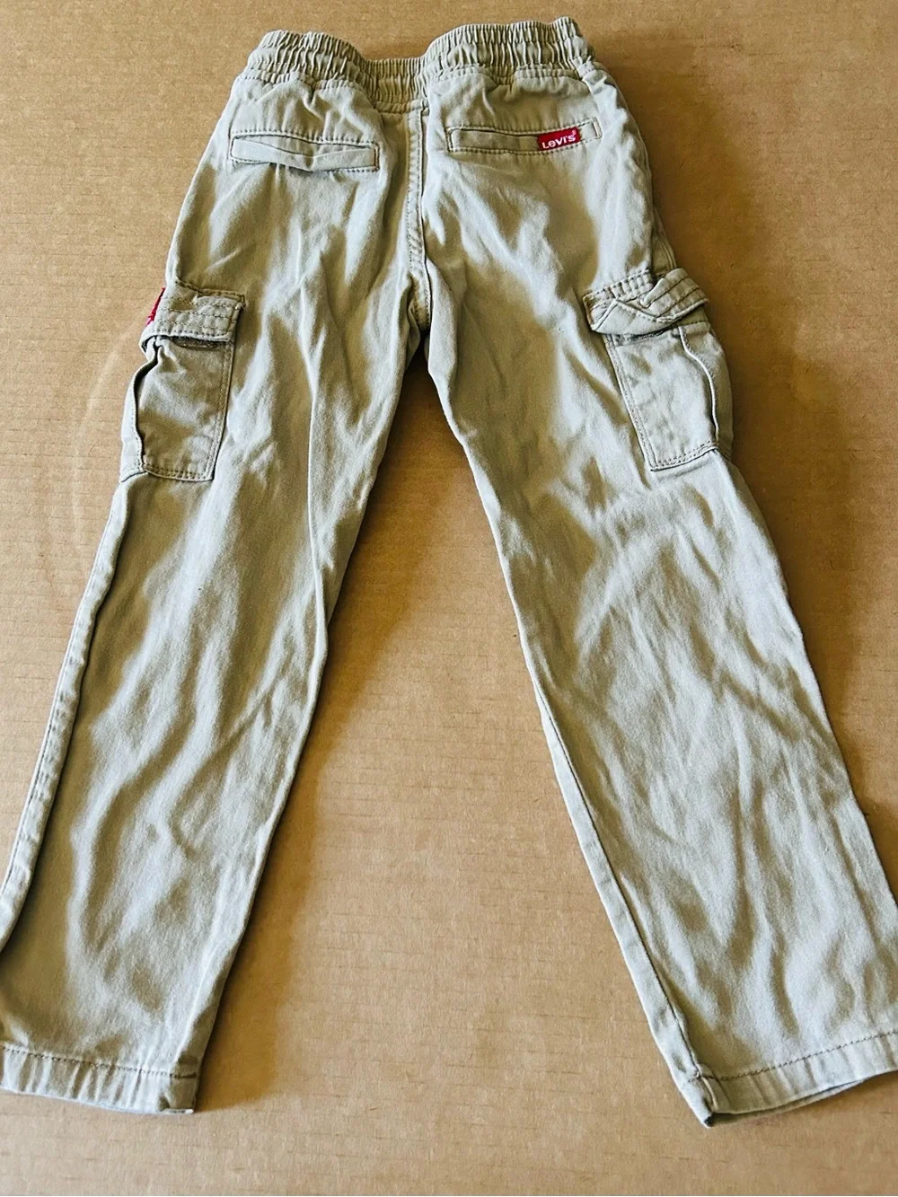 Levi's Kids Cargo Pants in Light Tan with Red Trim